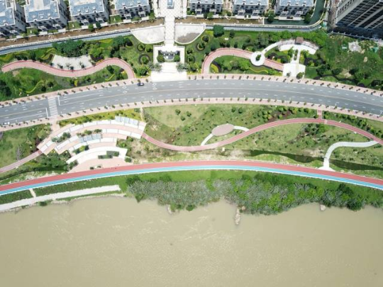新津河“一河两岸”景观提升工程被列入广东省万里碧道建设。